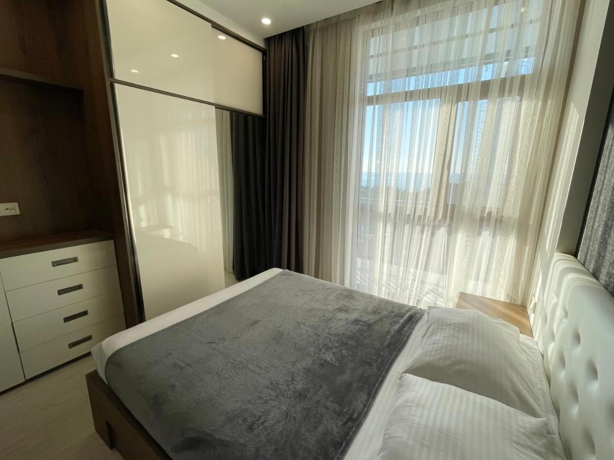 באטומי Apartments At Like House מראה חיצוני תמונה